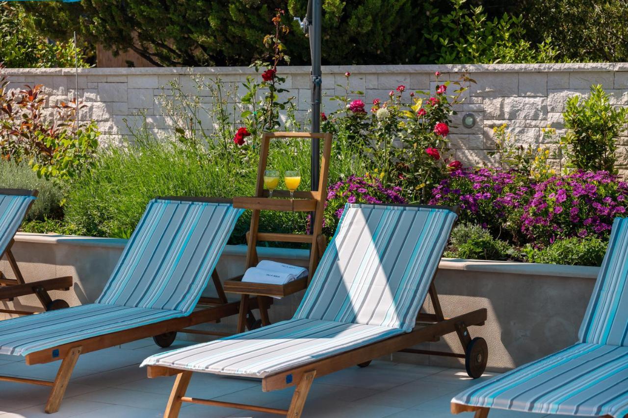 Villa Aqua - Adults Only โบล ภายนอก รูปภาพ